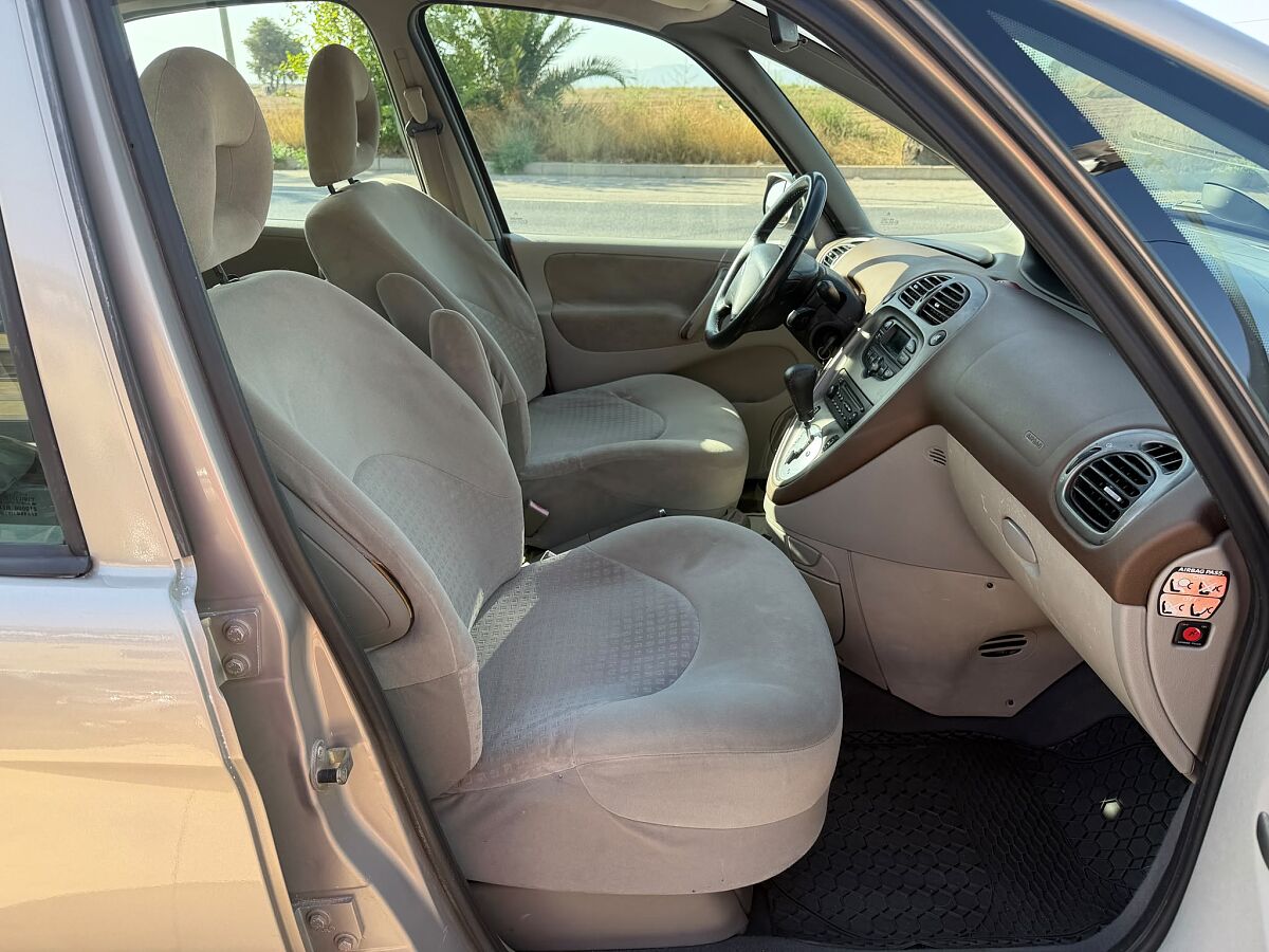 CITROEN XSARA PICASSO 2.0 AUTO SPANISH LHD IN SPAIN ONLY 76000 MILES SUPERB 2005